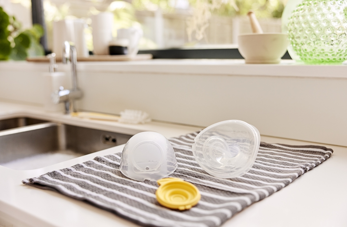 Freestyle™ Mini Hands-free double electric Breast Pump