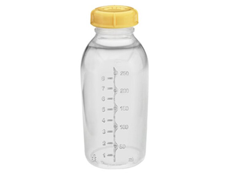 A Medela Breastmilk Collection and Storage Bottle with Lid, 250ml.