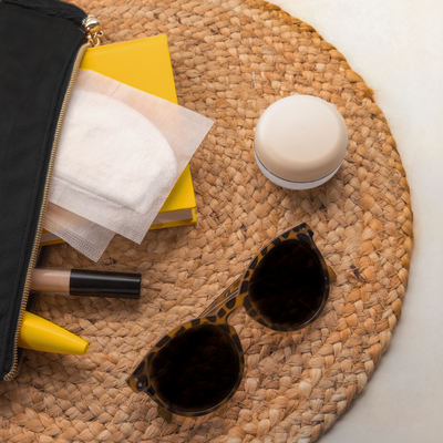 Medela&#039;s Ultra-breathable Nursing Pads are individually wrapped and fit discreetly in your bag