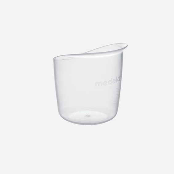Eine transparente Medela Babyschale