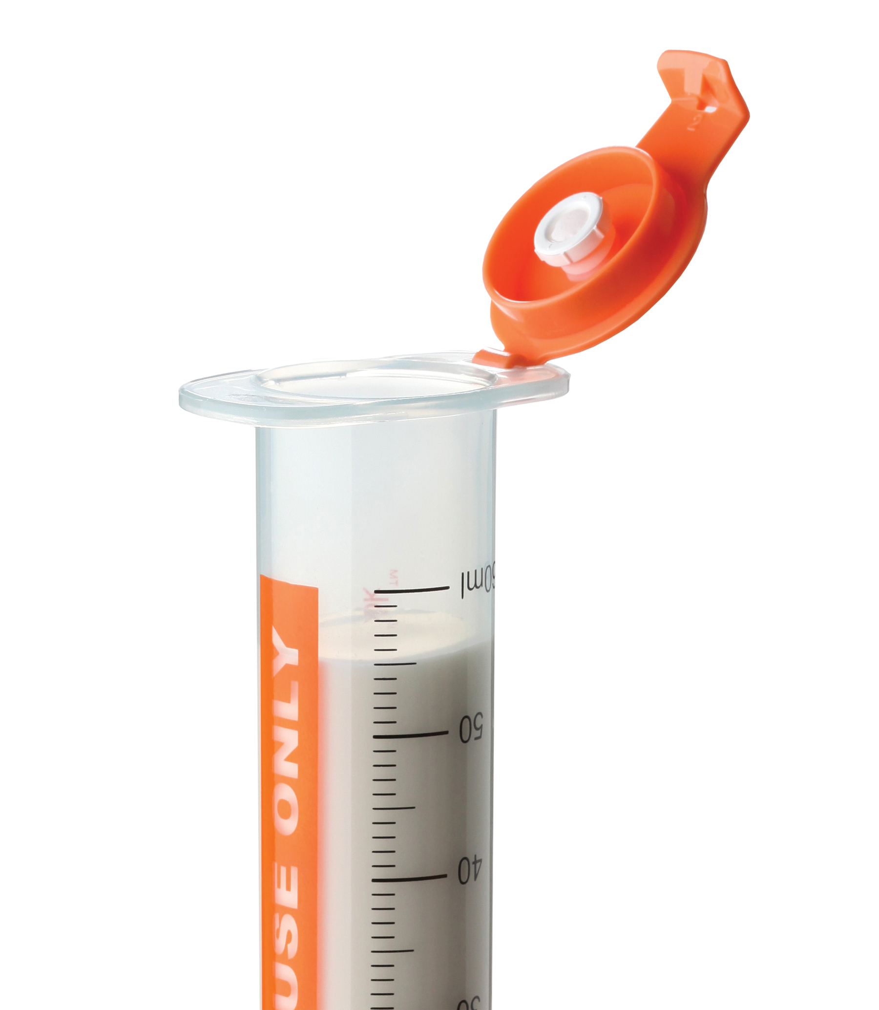 A Medela GraviFeed® Syringe with ENFit® Connector and hydrophobic filter built into the lid.