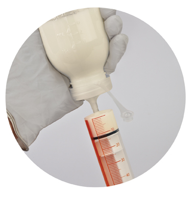 The Medela Breast Milk Transfer Lid has a vented design to reduce air pressure during transfer.