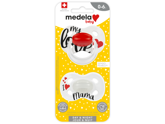 Retail packaging for Medela DAY & NIGHT dummies 0-6 months, with SensoPearls™ from the love collection.