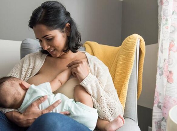 sore nipples and nipples changing colour after breasfeeding