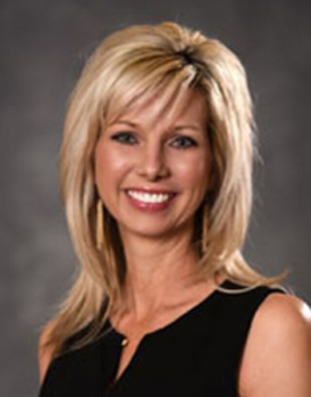 Photo of Jenny Murray, BSN, RN, IBCLC