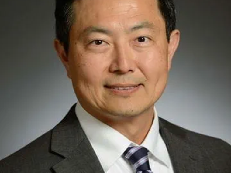 A photo of Dr. Jae Kim.