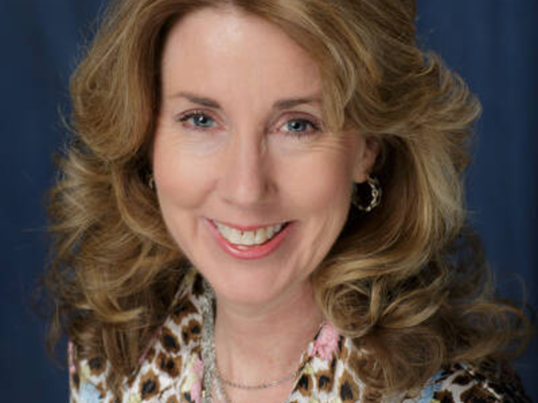 Photo of Professor Leslie Parker, Ph.D., ARNP, NNP-BC