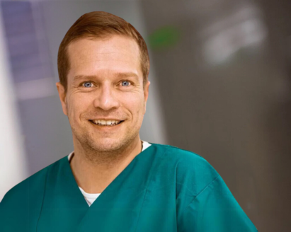 A photo of Dr. Christoph Dröseler.