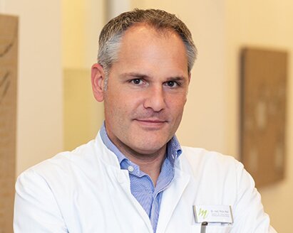 Photo of Dr. Peter Mass