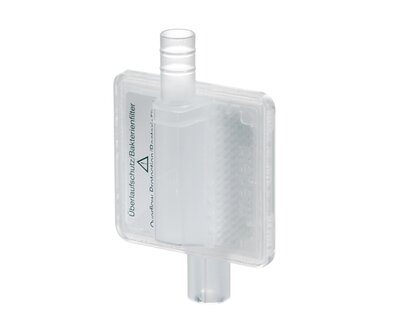 Ein Medela Virus/Bakterien Einweg-Saugfilter mit Überlaufschutz zur Verwendung mit Medela Gesundheitsgeräten.