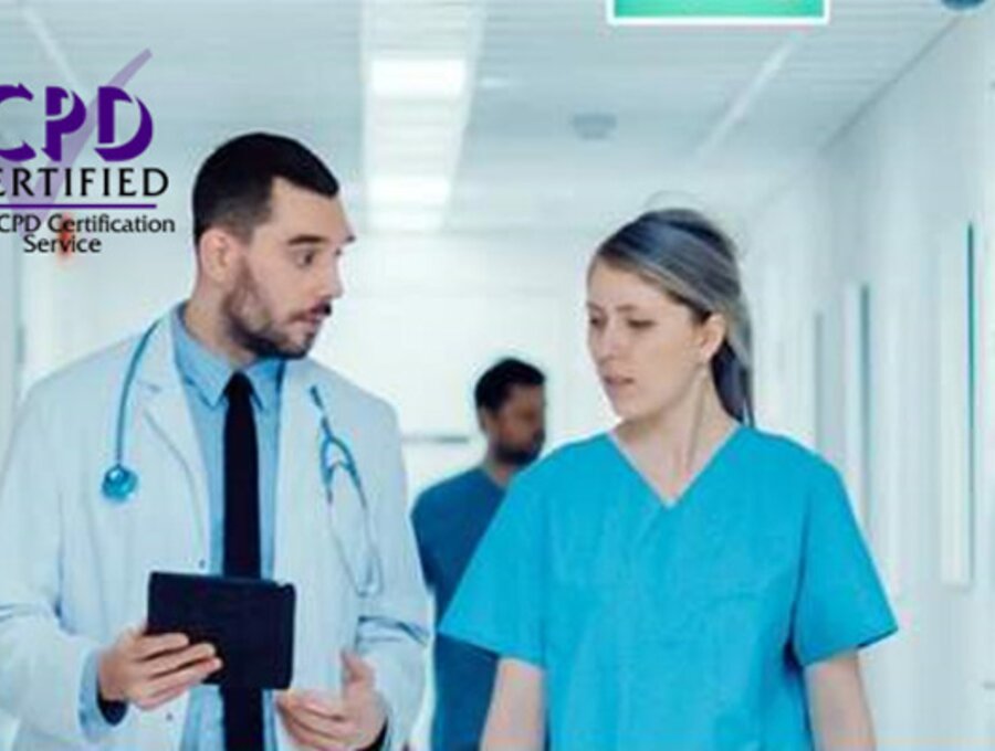 Ein Arzt geht durch einen Flur und spricht mit einer Krankenschwester. Text auf dem Bild, „CPD Certified Der CPD-Zertifizierungsdienst“