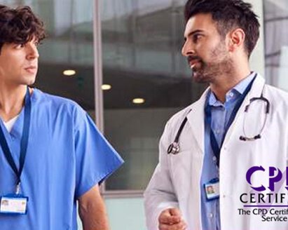 Deux professionnels de la santé se parlent. Contient le texte « CPD Certified », The CPD Certification Service.