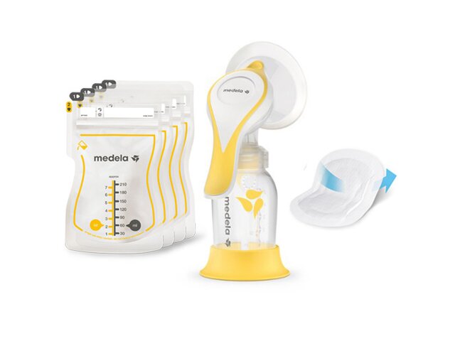 The Medela Harmony™ essentials pack manual breast pump set with pump, 4x milk storage bags and 4x ultra-breathable nursing pads.
